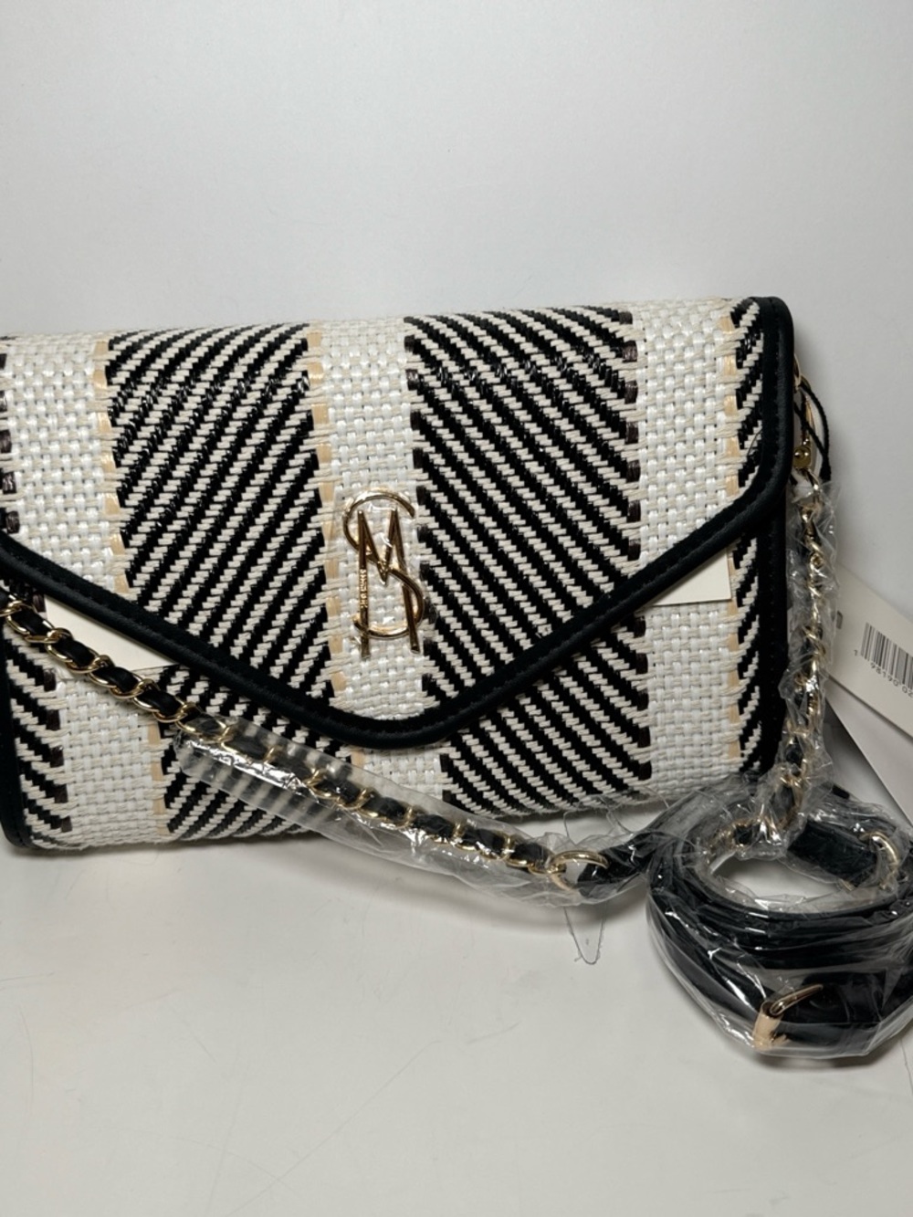 Steve Madden DM249230 Cream Black Straw Clutch Crossbody Bag Woven New